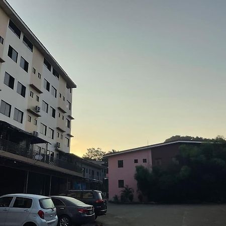 Antipolo Staycation & Transient Affordable Condo Unit By Myra Luaran gambar