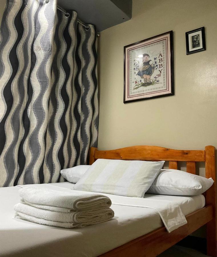 Antipolo Staycation & Transient Affordable Condo Unit By Myra Luaran gambar
